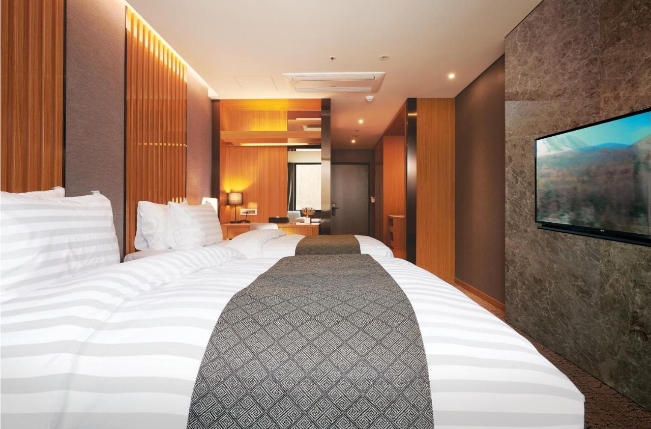 Jeongseon Intoraon Hotel Exterior foto