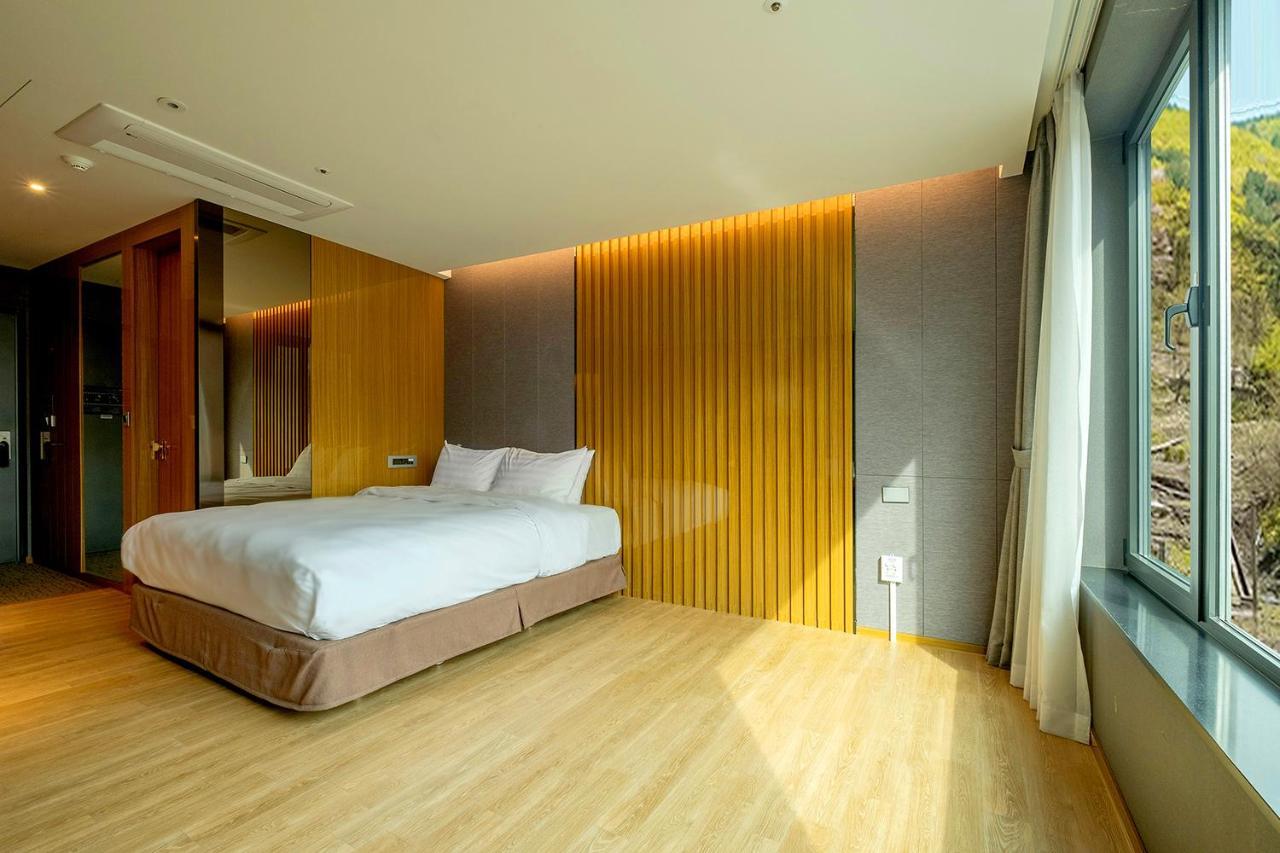 Jeongseon Intoraon Hotel Exterior foto